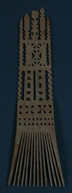 Selu la'au (wooden comb)