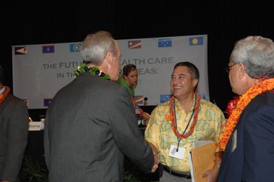 [Assignment: 48-DPA-09-29-08_SOI_K_Isl_Conf_AM] Insular Areas Health Summit [("The Future of Health Care in the Insular Areas: A Leaders Summit") at the Marriott Hotel in] Honolulu, Hawaii, where Interior Secretary Dirk Kempthorne [joined senior federal health officials and leaders of the U.S. territories and freely associated states to discuss strategies and initiatives for advancing health care in those communinties [48-DPA-09-29-08_SOI_K_Isl_Conf_AM_DOI_0406.JPG]