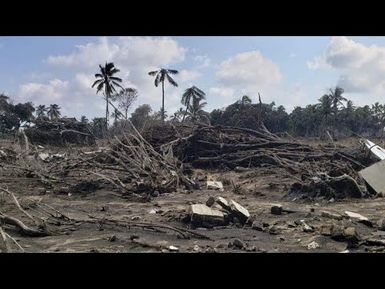 Ha'atafu beach resort, "it looks like a bomb had gone off"