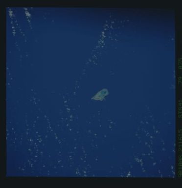 S41-79-075 - STS-041 - STS-41 earth observations