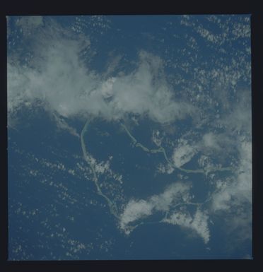 41B-31-1188 - STS-41B - Earth observations taken from shuttle orbiter Challenger STS-41B mission