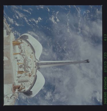 STS075-735-013 - STS-075 - Earth observations taken during STS-75