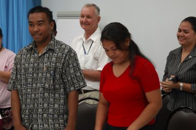 [Assignment: 48-DPA-SOI_K_Pohnpei_6-10-11-07] Pacific Islands Tour: Visit of Secretary Dirk Kempthorne [and aides] to Pohnpei Island, of the Federated States of Micronesia [48-DPA-SOI_K_Pohnpei_6-10-11-07__DI13782.JPG]