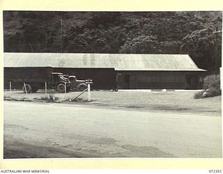 PORT MORESBY, NEW GUINEA. 1944-04-18. NO. 1 COLD STORE, AUSTRALIAN ARMY SERVICE CORPS, BUILT BY THE 8TH ARMY TROOPS COMPANY, ROYAL AUSTRALIAN ENGINEERS
