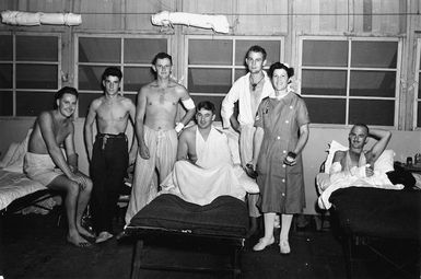 Nurse and wounded soldiers of the 2nd New Zealand Expeditionary Force in the Pacific at the 4th General Hospital in New Caledonia