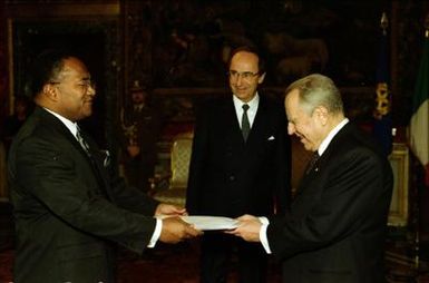 Meeting with His Excellency Isikeli Uluinairai Mataitoga, new Ambassador of the People's Democratic Republic of Fiji: presentation of credential letters.
