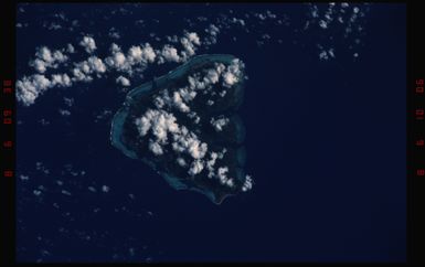 STS050-52-016 - STS-050 - Moorea, Tahiti Aachipelago, Pacific Ocean.