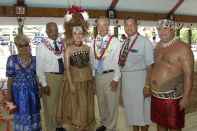 [Assignment: 48-DPA-SOI_K_Amer_Sam] Pacific Islands Tour: Visit of Secretary Dirk Kemmpthorne [and aides] to American Samoa, U.S. Territory [48-DPA-SOI_K_Amer_Sam__DI15144.JPG]