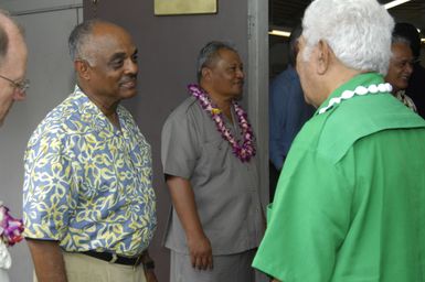 [Assignment: 48-DPA-SOI_K_Amer_Sam] Pacific Islands Tour: Visit of Secretary Dirk Kemmpthorne [and aides] to American Samoa, U.S. Territory [48-DPA-SOI_K_Amer_Sam__DI15218.JPG]