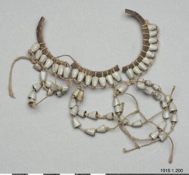 ["armband, smycke, armlet, jewellery", "armband, smycke, armlet, jewellery"]