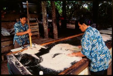 Food preparation, Tonga