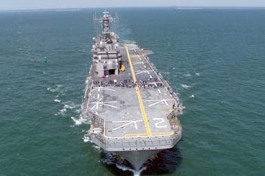 Bow on view of the US Navy (USN) TARAWA CLASS: Amphibious Assault Ship USS SAIPAN (LHA 2) underway off the coast of Virginia Beach, Virginia (VA)