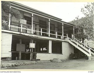 1942-12-01. NEW GUINEA. TROOPS IN PORT MORESBY ARE KEENLY INTERESTED IN THE NEW ARMY NEWSPAPER "GUINEA GOLD". PRODUCED UNDER DIFFICULT CONDITIONS, THE PAPER IS DISTRIBUTED FREE TO BOTH AUSTRALIAN ..