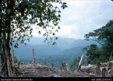 View from Efonobu, Kuni