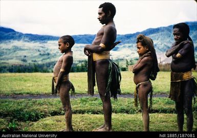 Gonso and family, profile