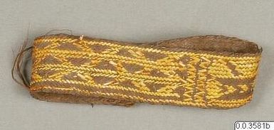 ["armring, bracelet"]