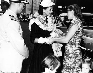 Mrs. Dean Acheson arrives in Hawaii for ANZUS council meeting