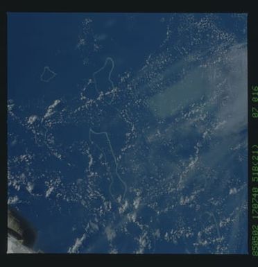 51B-37-078 - STS-51B - 51B earth observation