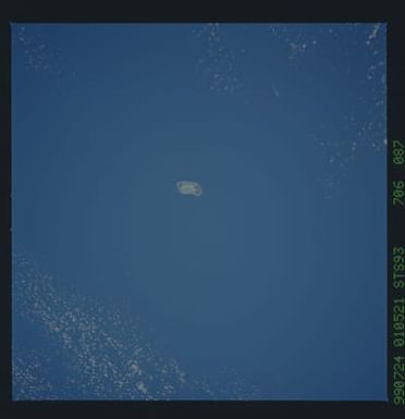 STS093-706-087 - STS-093 - Earth observations taken from Columbia during the STS-93 mission