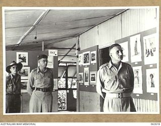 PORT MORESBY, PAPUA, NEW GUINEA. 1943-12-23. DX906 BRIGADIER W. A. B. STEELE (1) COMMANDER, COMBINED OPERATIONS AND SERVICES COMMAND, AND PORT MORESBY BASE SUB AREA, WITH QX42598 CAPTAIN H. ..