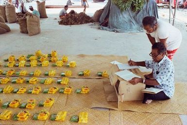 Inati - Food division, Nukunonu Atoll, Tokelau