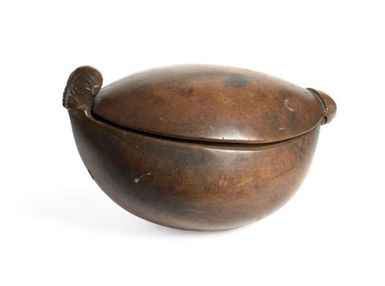 Kotue (bowl and lid)