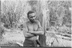 Yeria, Wanuma Census Division: man next to tree from which bark has been removed