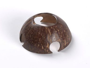 Coconut cup (perforated)