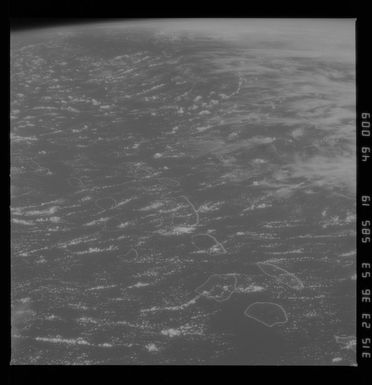 51A-49-009 - STS-51A - 51A black and white earth observations