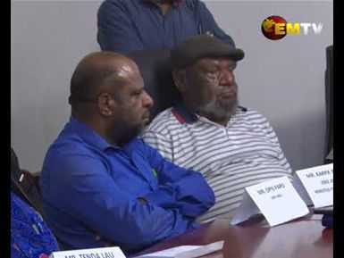 Leaders Salute Somare