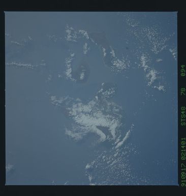 S48-78-094 - STS-048 - Earth observations taken during the STS-48 mission