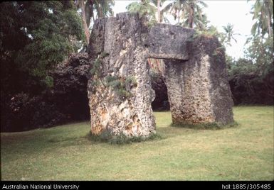 Ha'amonga, Tongatapu