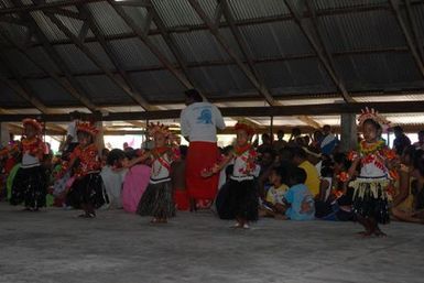 Kiribati 2006 dance