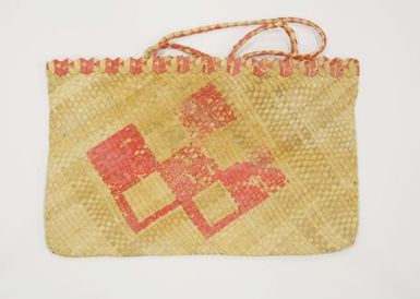 Kete pāpā (basket)