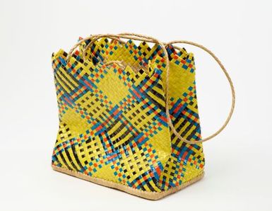 Kete (basket)