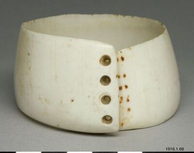 ["armband, smycke, armlet, jewellery", "armband, smycke, armlet, jewellery"]