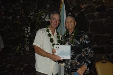 [Assignment: 48-DPA-09-28-08_SOI_K_NPS_Vol_AZ] President's Call to Service Award ceremony and reception for volunteers at the U.S.S. Arizona Memorial, Pearl Harbor, Honolulu, Hawaii, with Secretary Dirk Kempthorne [joining the National Park Service's Chief Historian for the Memorial, Daniel Martinez, among the dignitaries on hand] [48-DPA-09-28-09_SOI_K_NPS_Vol_AZ_IOD_4635.JPG]