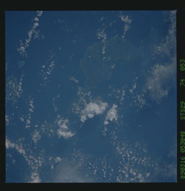 S29-74-053 - STS-029 - STS-29 earth observations