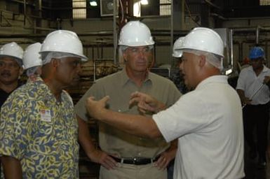 [Assignment: 48-DPA-SOI_K_Amer_Sam] Pacific Islands Tour: Visit of Secretary Dirk Kemmpthorne [and aides] to American Samoa, U.S. Territory [48-DPA-SOI_K_Amer_Sam__DI15375.JPG]