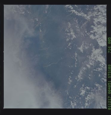 STS108-716-005 - STS-108 - Earth observations taken during STS-108