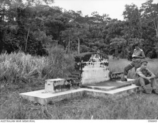 RAPOPO - BITA PAKA ROAD, NEW BRITAIN, 1945-09-19. AN AUSTRALIAN WAR MEMORIAL IN THE KABAKAUL AREA BEARING THE INSCRIPTION: "IN THIS VICINITY FELL THE FIRST AUSTRALIANS IN THE GREAT WAR - 1914-18". ..