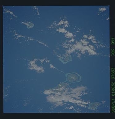 STS093-706-094 - STS-093 - Earth observations taken from Columbia during the STS-93 mission