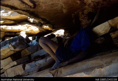 Willie viewing rock paintings