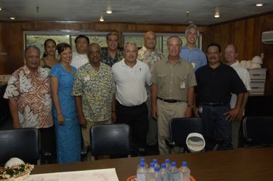 [Assignment: 48-DPA-SOI_K_Amer_Sam] Pacific Islands Tour: Visit of Secretary Dirk Kemmpthorne [and aides] to American Samoa, U.S. Territory [48-DPA-SOI_K_Amer_Sam__DI15412.JPG]