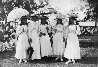 Group of women, Tonga