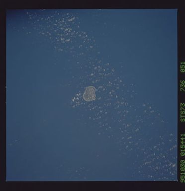 STS073-736-051 - STS-073 - Earth observations taken from shuttle orbiter Columbia