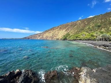 Aloha from Kealakekua Bay Hawaii 🌺