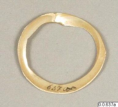 ["ring: armring"]