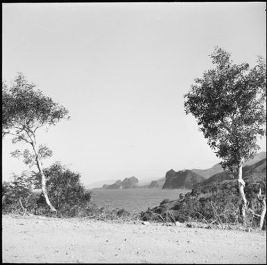 Rock formations off the coast of New Caledonia, 1969 / Michael Terry