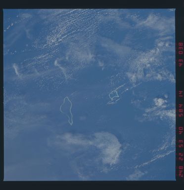 41D-43-038 - STS-41D - Earth observations taken during STS-41D mission.